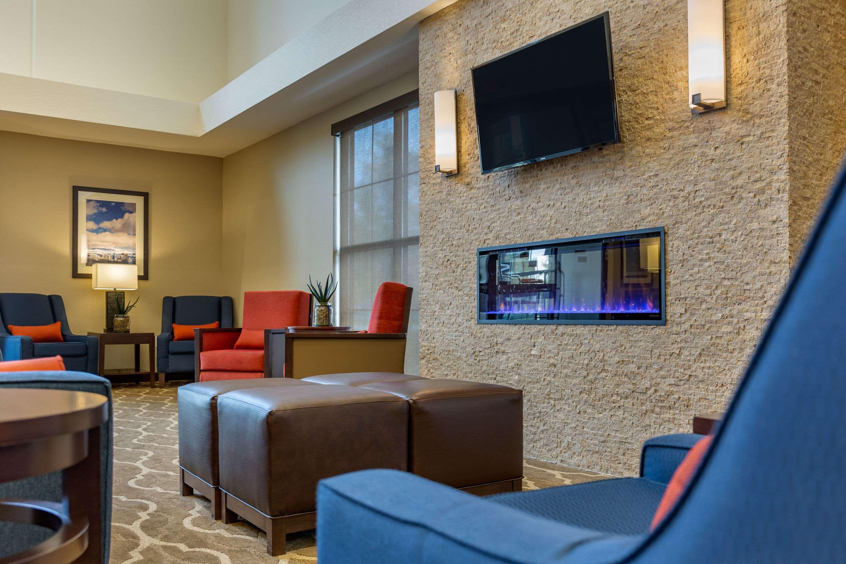 Comfort Inn & Suites Boise Airport Exterior foto