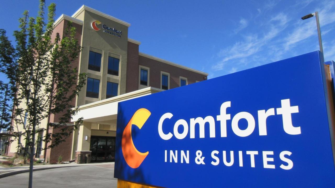 Comfort Inn & Suites Boise Airport Exterior foto